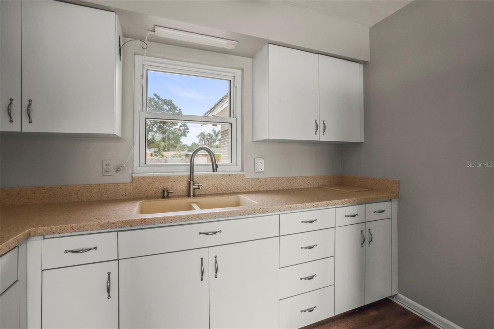 Image 13 of 35 For 1848 68th Avenue N
