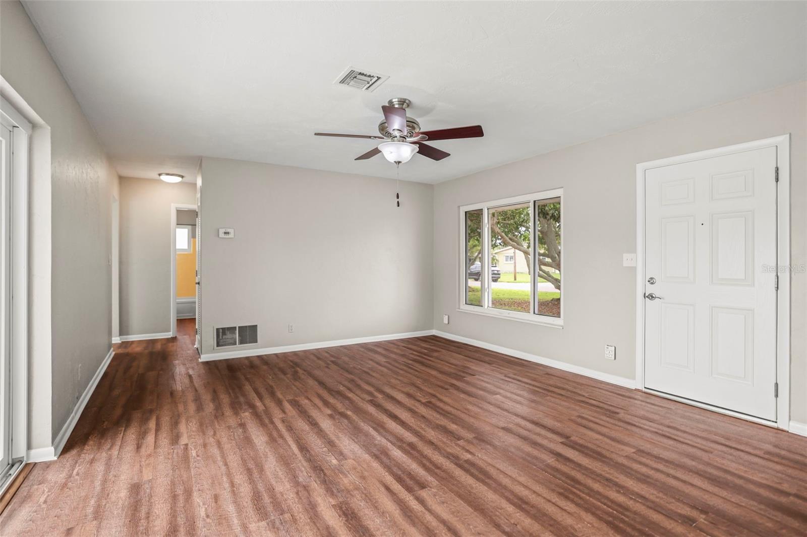 Image 3 of 35 For 1848 68th Avenue N