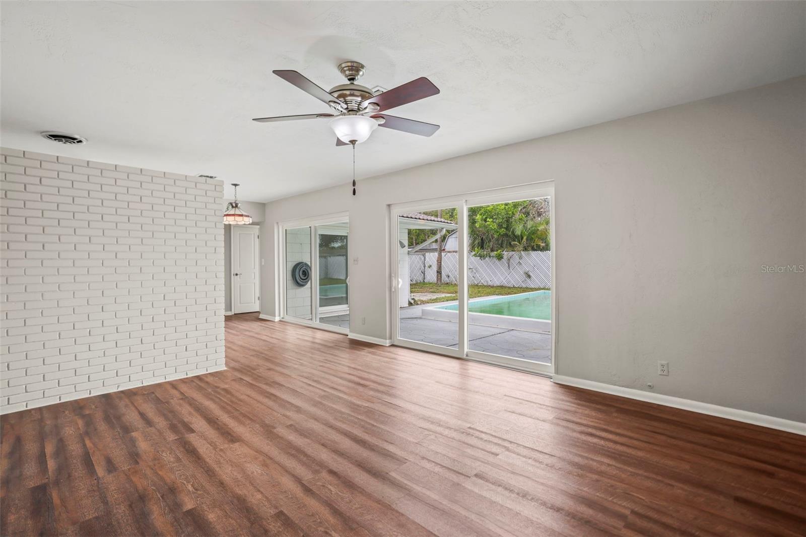 Image 6 of 35 For 1848 68th Avenue N