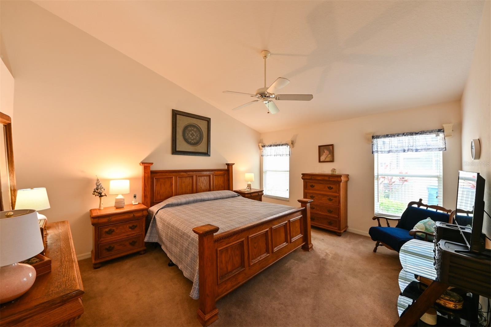 Image 17 of 57 For 19309 Seacove Drive