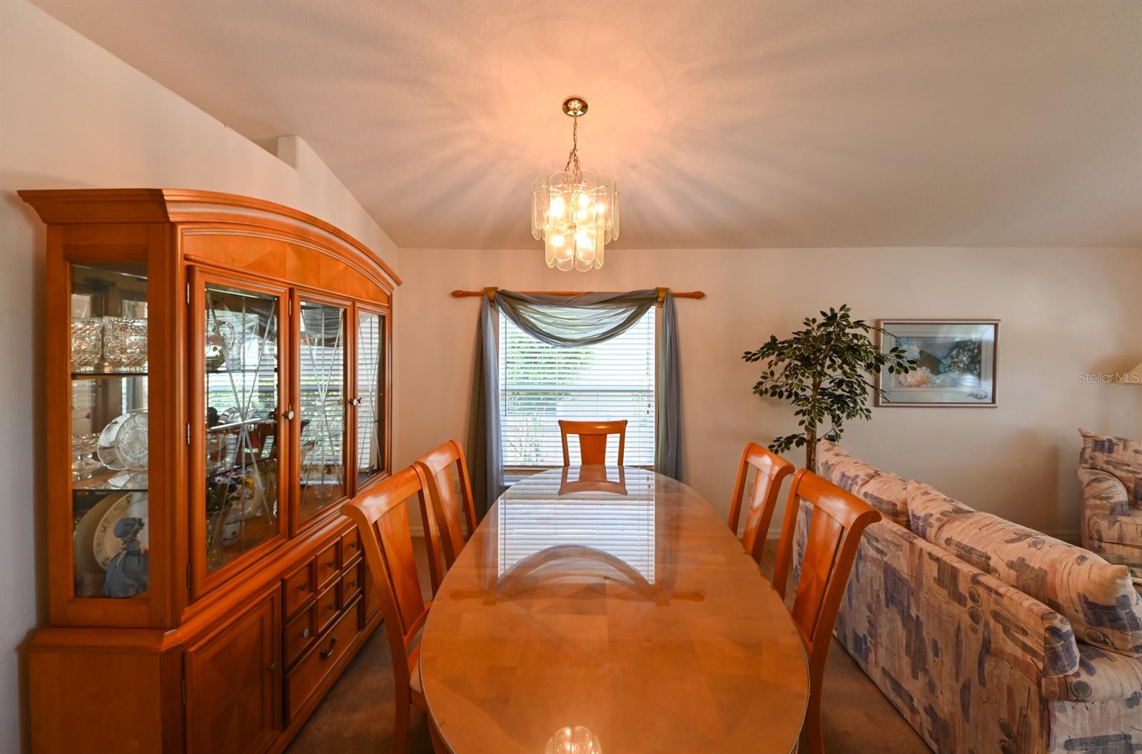 Image 9 of 57 For 19309 Seacove Drive