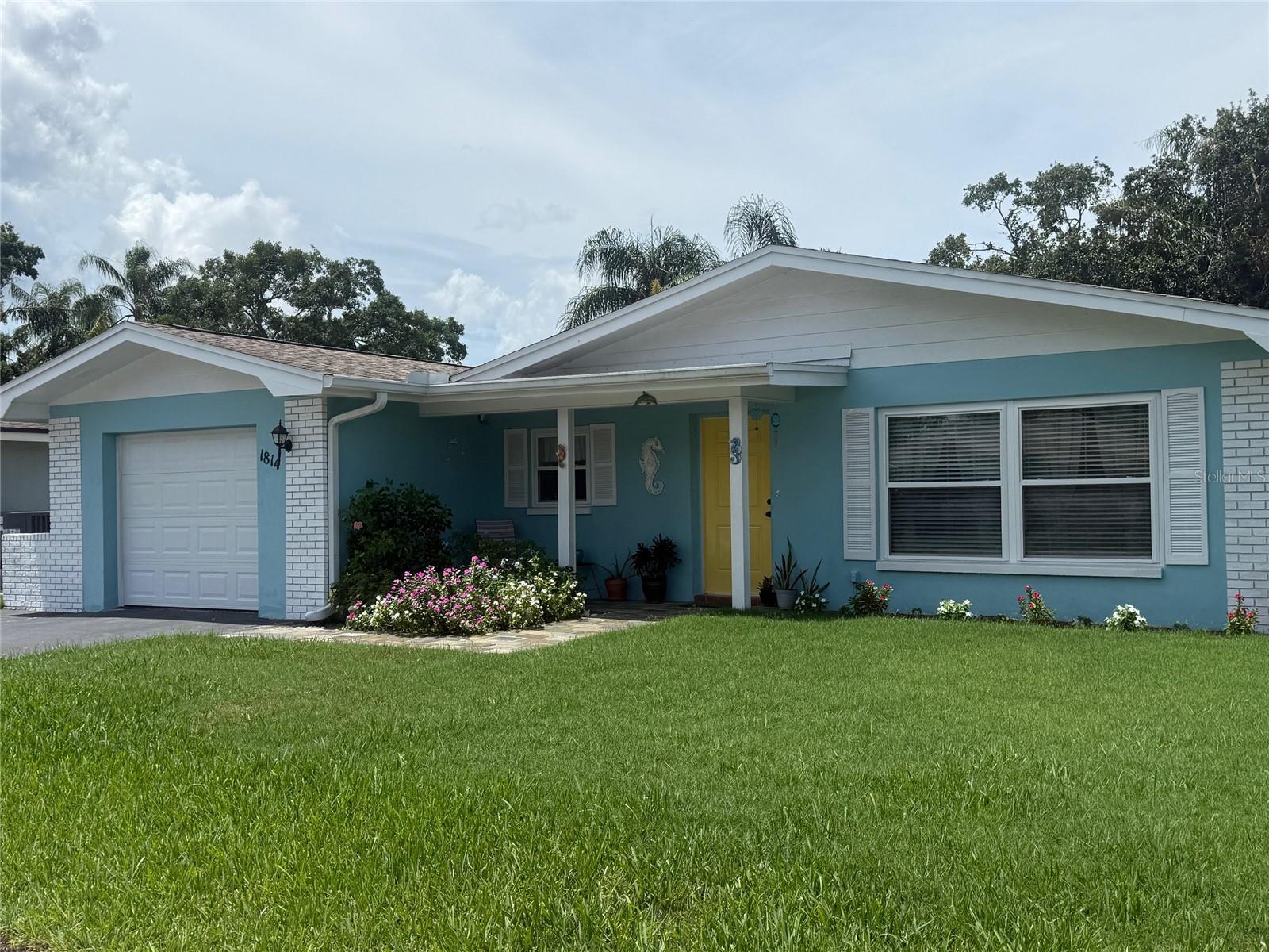 Details for 1814 Driftwood Circle S, OLDSMAR, FL 34677