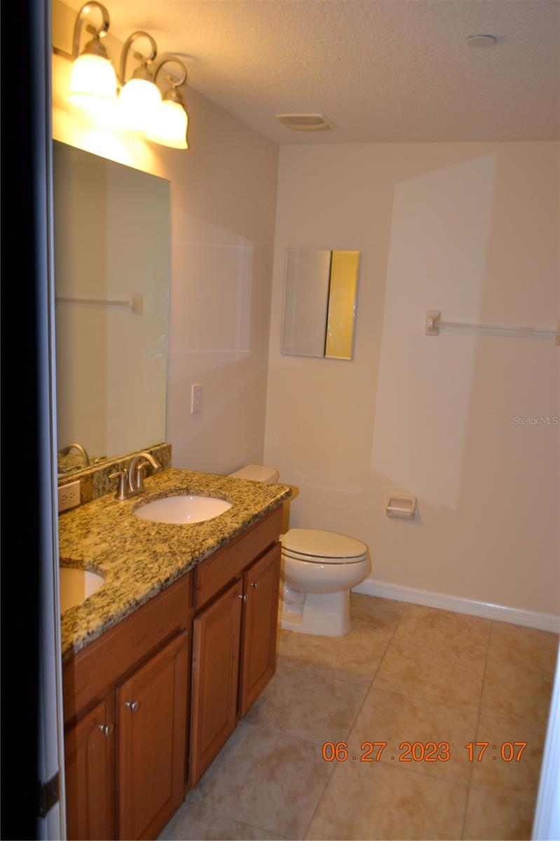 Image 9 of 15 For 10144 Arbor Run Drive 122