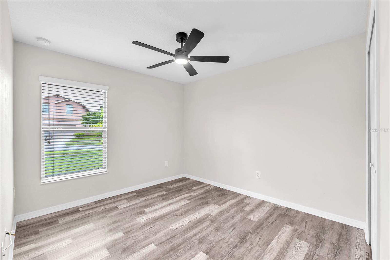 Image 15 of 36 For 4902 Grist Mill Court