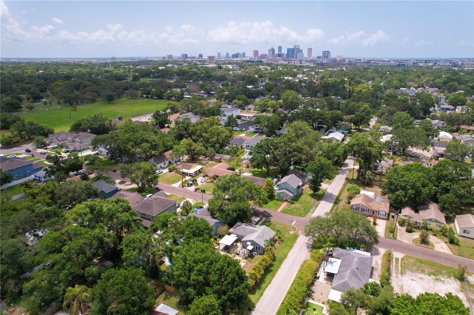 Image 32 of 32 For 719 Woodlawn Avenue