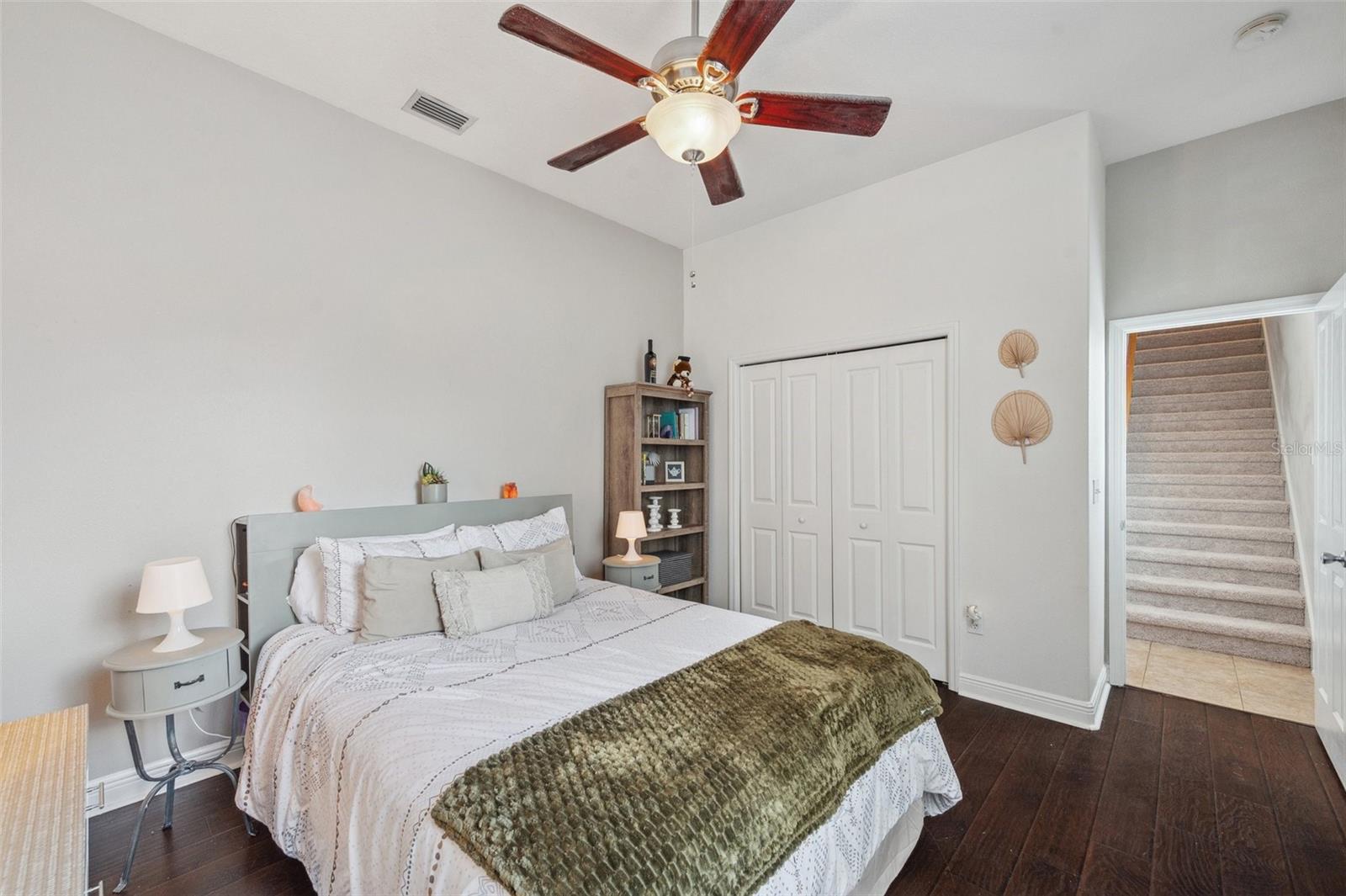 Image 36 of 100 For 31646 Baymont Loop