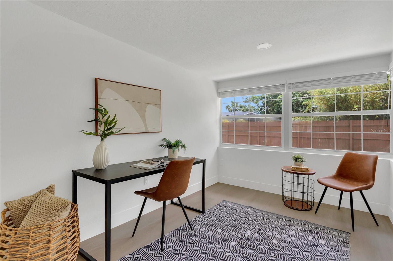 Image 18 of 32 For 2837 Woodcrest Drive