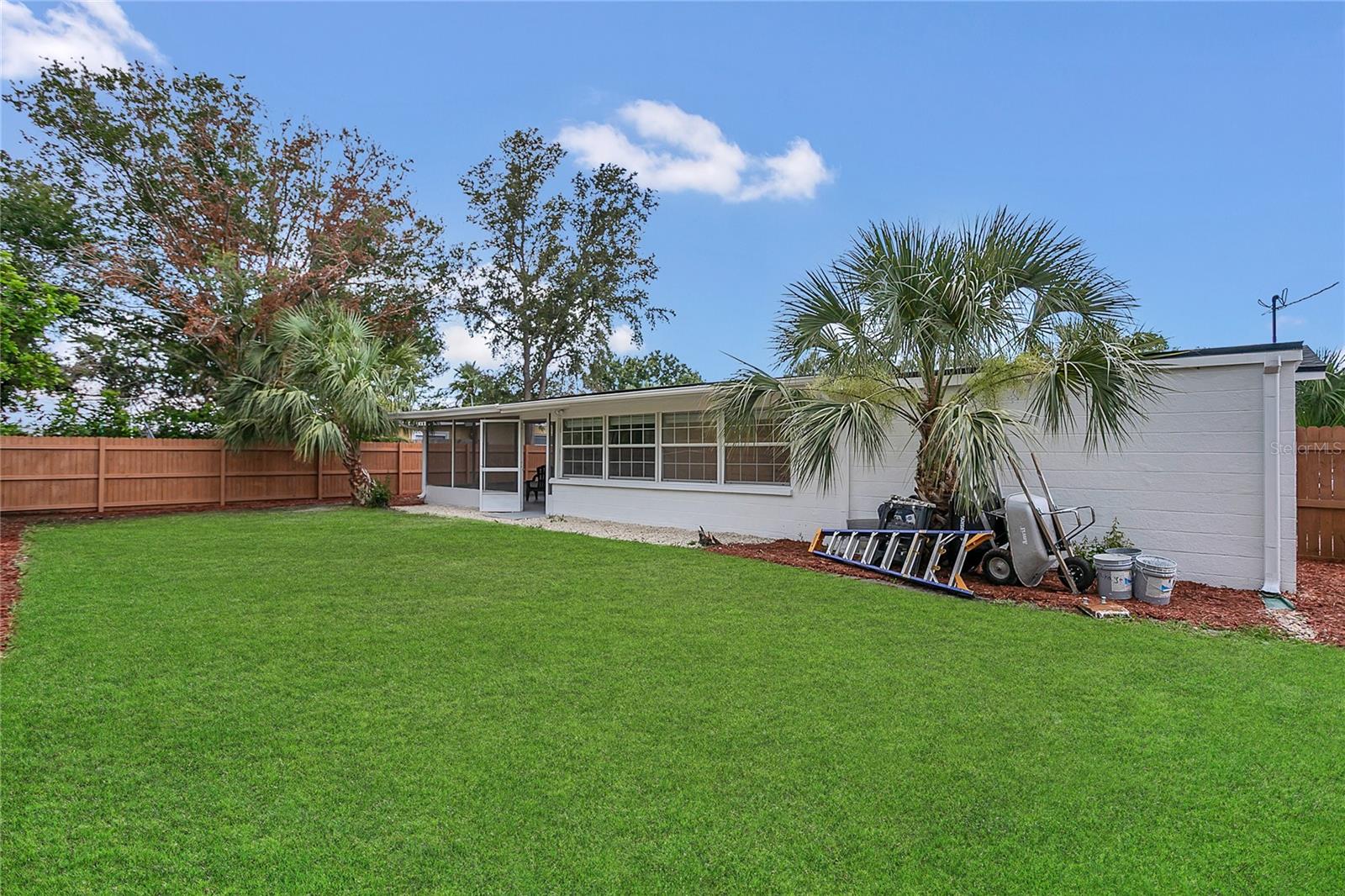 Image 27 of 32 For 2837 Woodcrest Drive