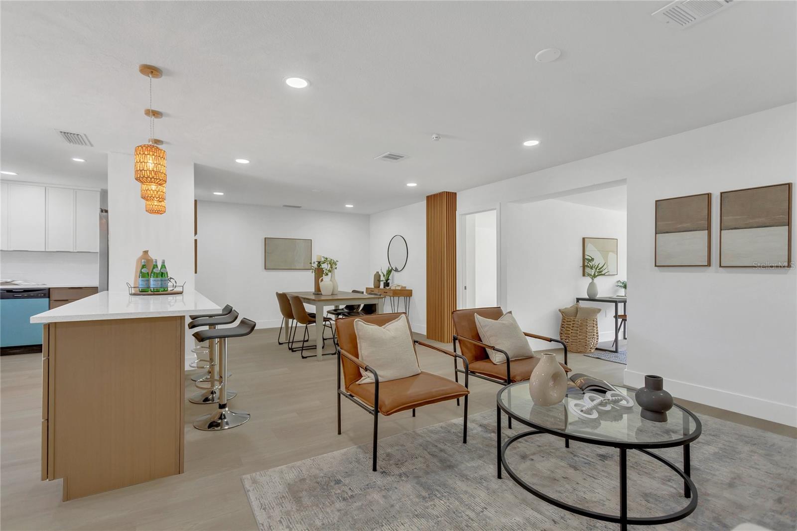 Image 7 of 32 For 2837 Woodcrest Drive