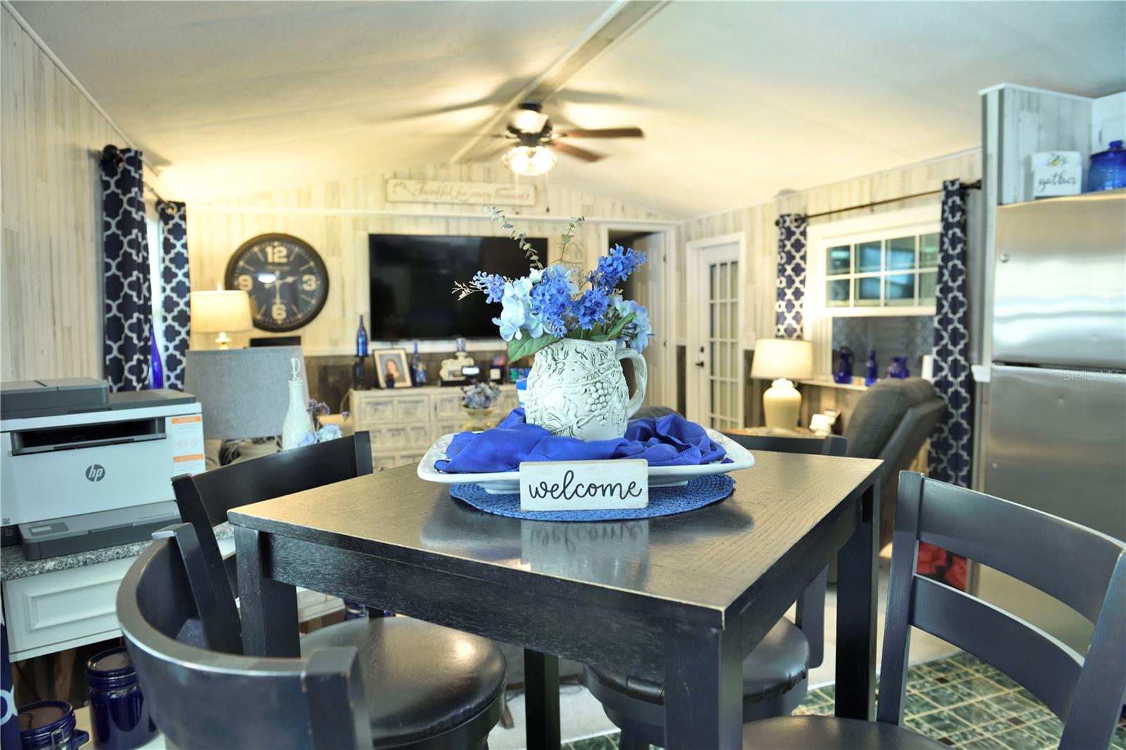 Listing photo id 0 for 5248 Antigua Drive