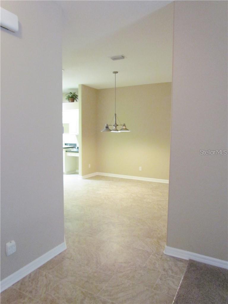 Image 5 of 25 For 4343 Lakeshore Drive
