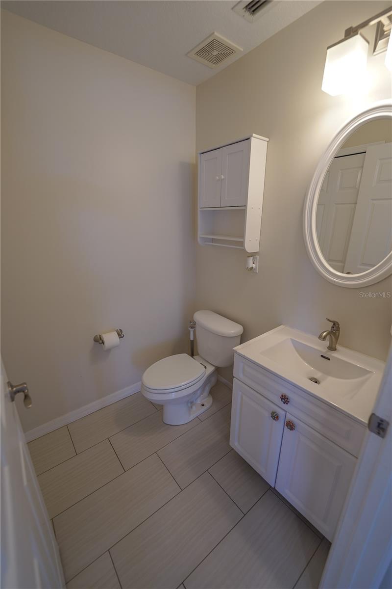 Image 11 of 39 For 920 Coral Street