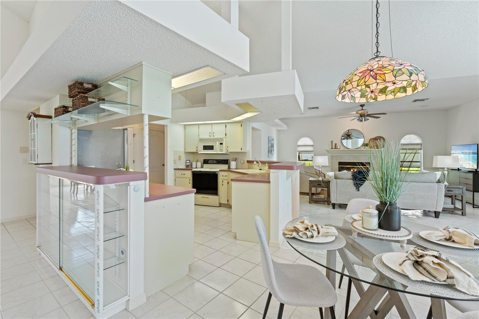 Image 18 of 75 For 18561 Winding Oaks Boulevard