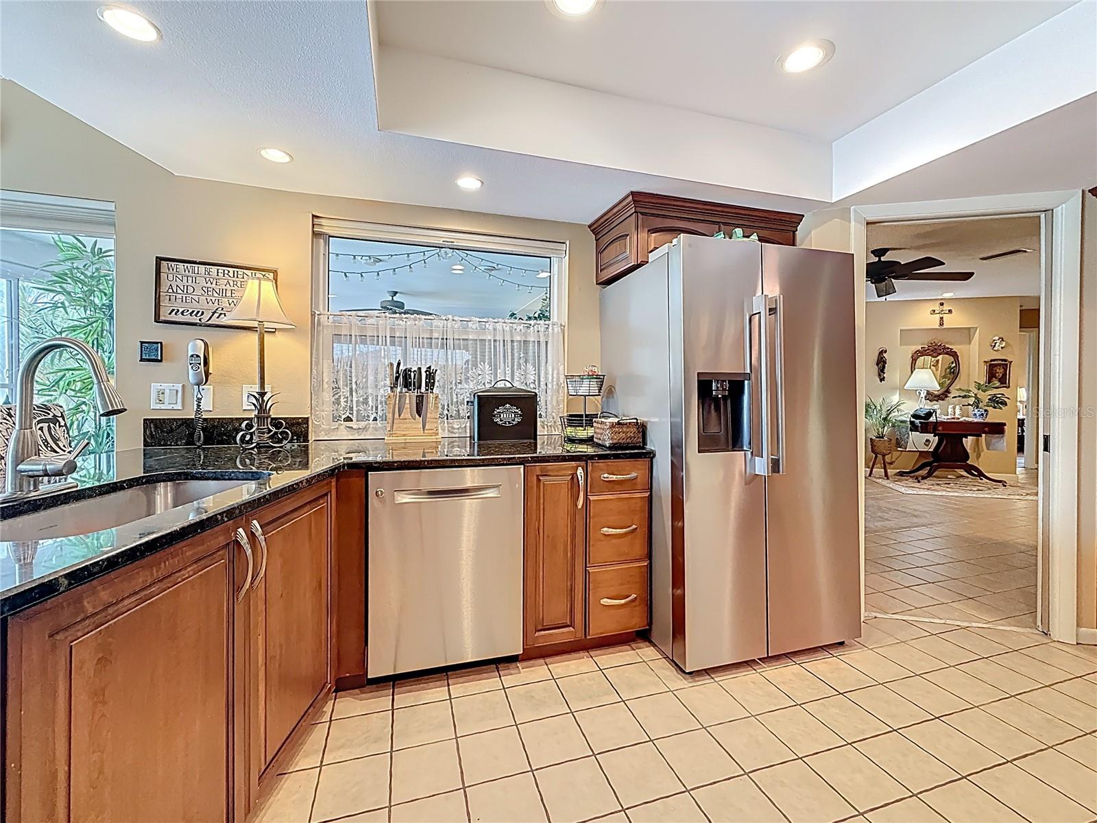Image 15 of 51 For 760 Capri Boulevard