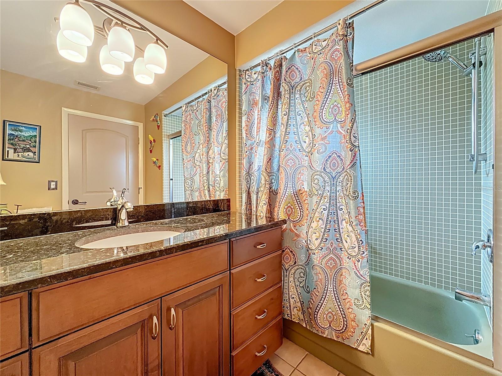 Image 35 of 51 For 760 Capri Boulevard