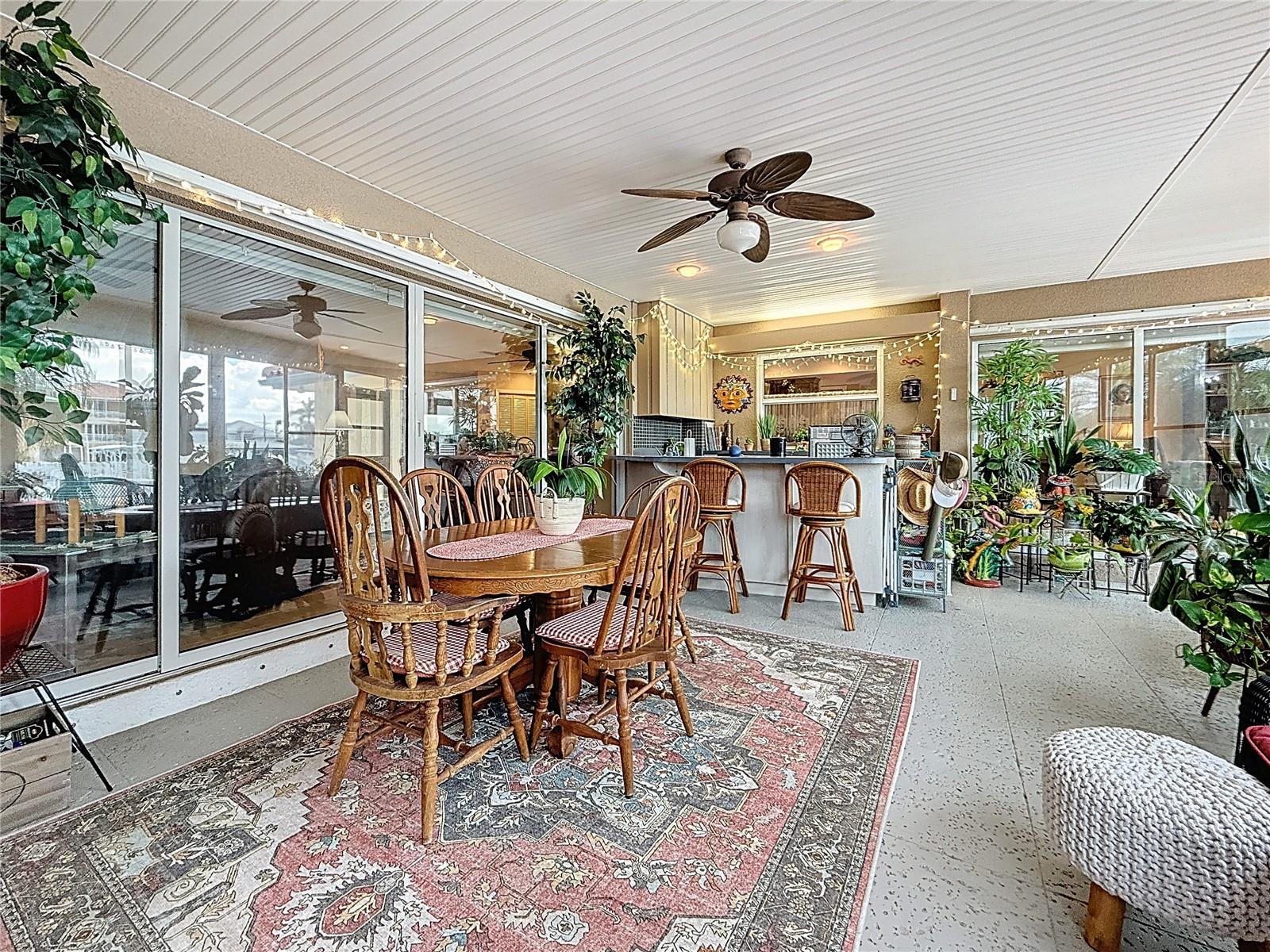 Image 43 of 51 For 760 Capri Boulevard