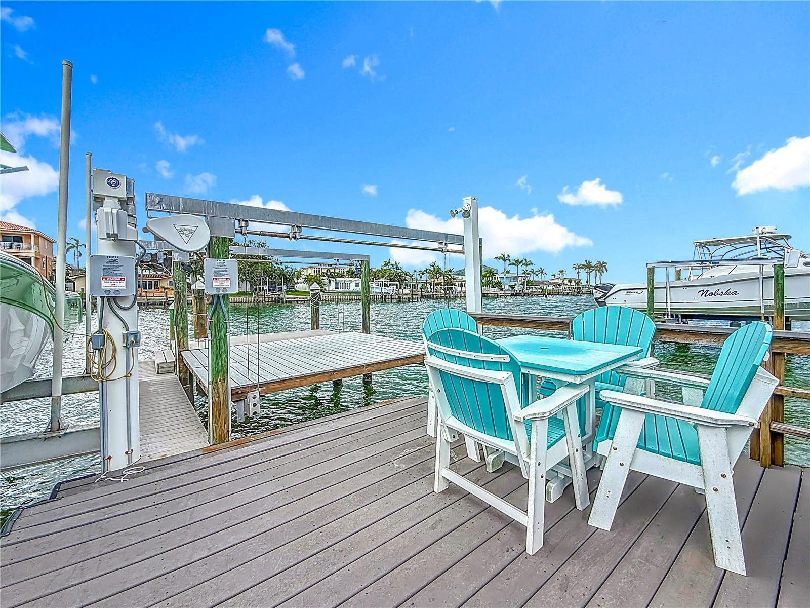 Image 49 of 51 For 760 Capri Boulevard