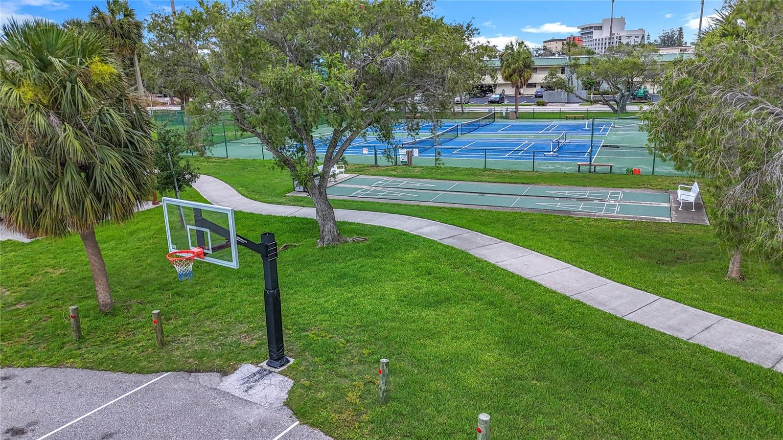 Image 55 of 58 For 760 Capri Boulevard