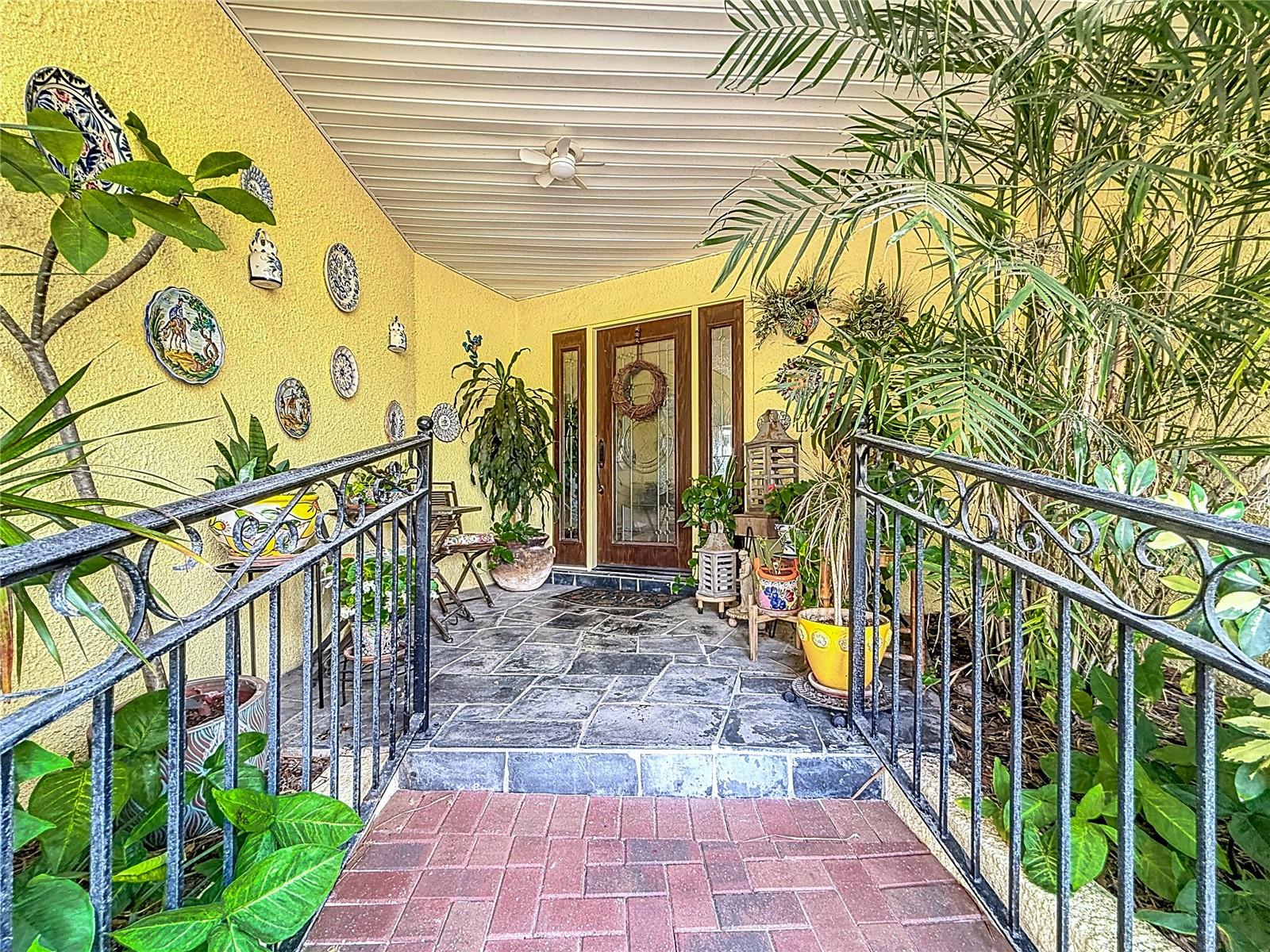 Image 7 of 51 For 760 Capri Boulevard