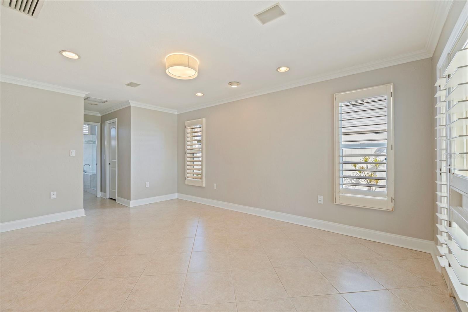 Image 15 of 46 For 11225 4th Street E