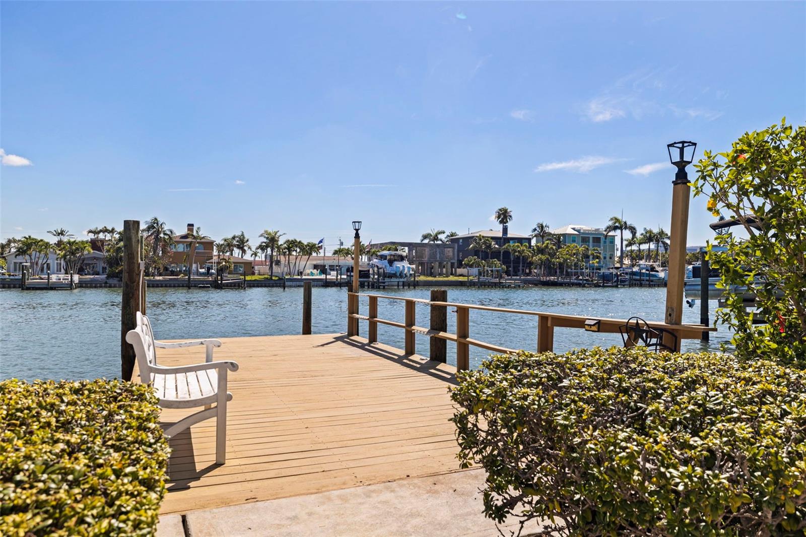 Image 31 of 46 For 11225 4th Street E