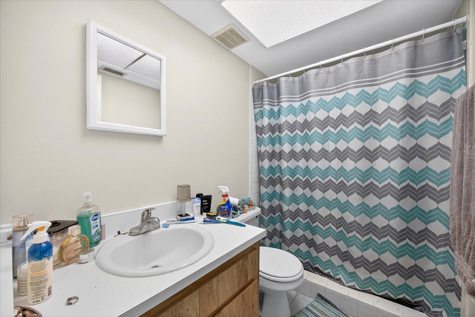 Listing photo id 17 for 405 Big Cedar Way