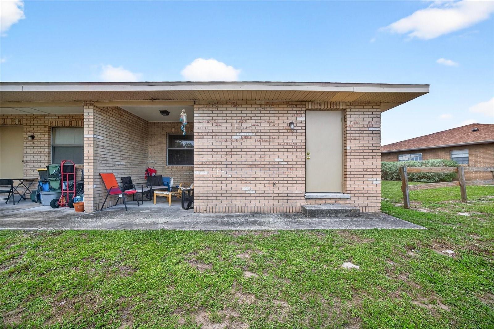 Listing photo id 20 for 405 Big Cedar Way