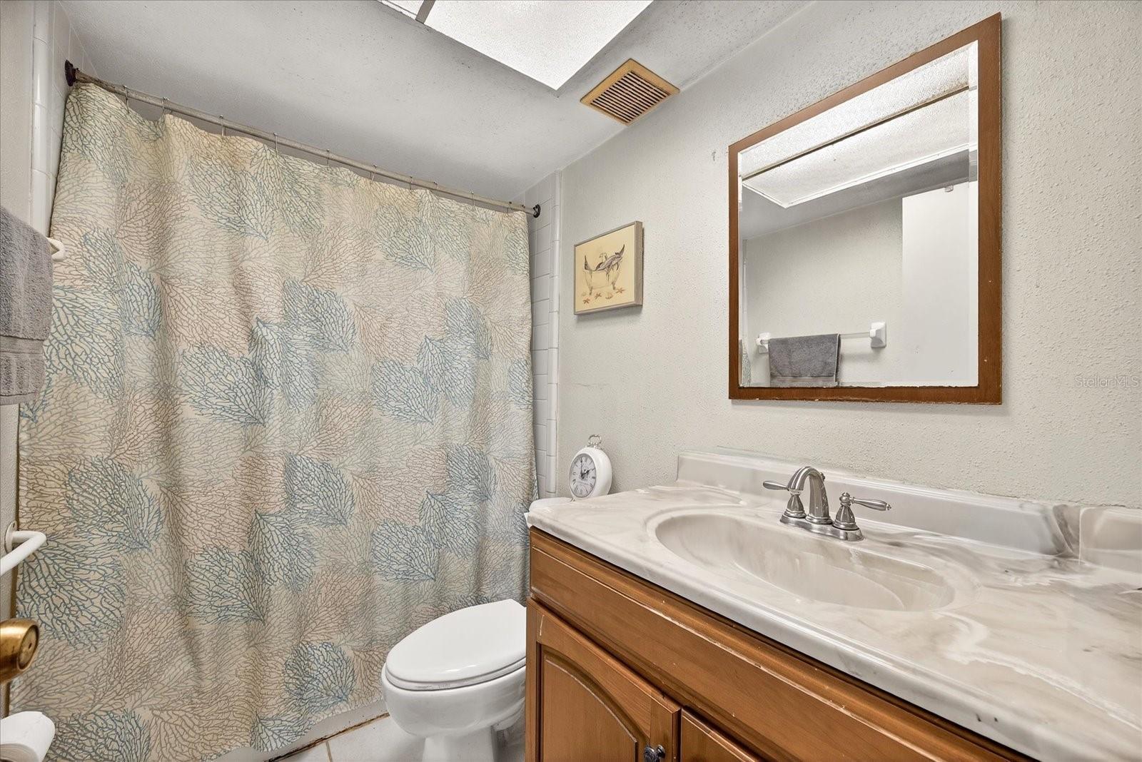 Listing photo id 29 for 405 Big Cedar Way