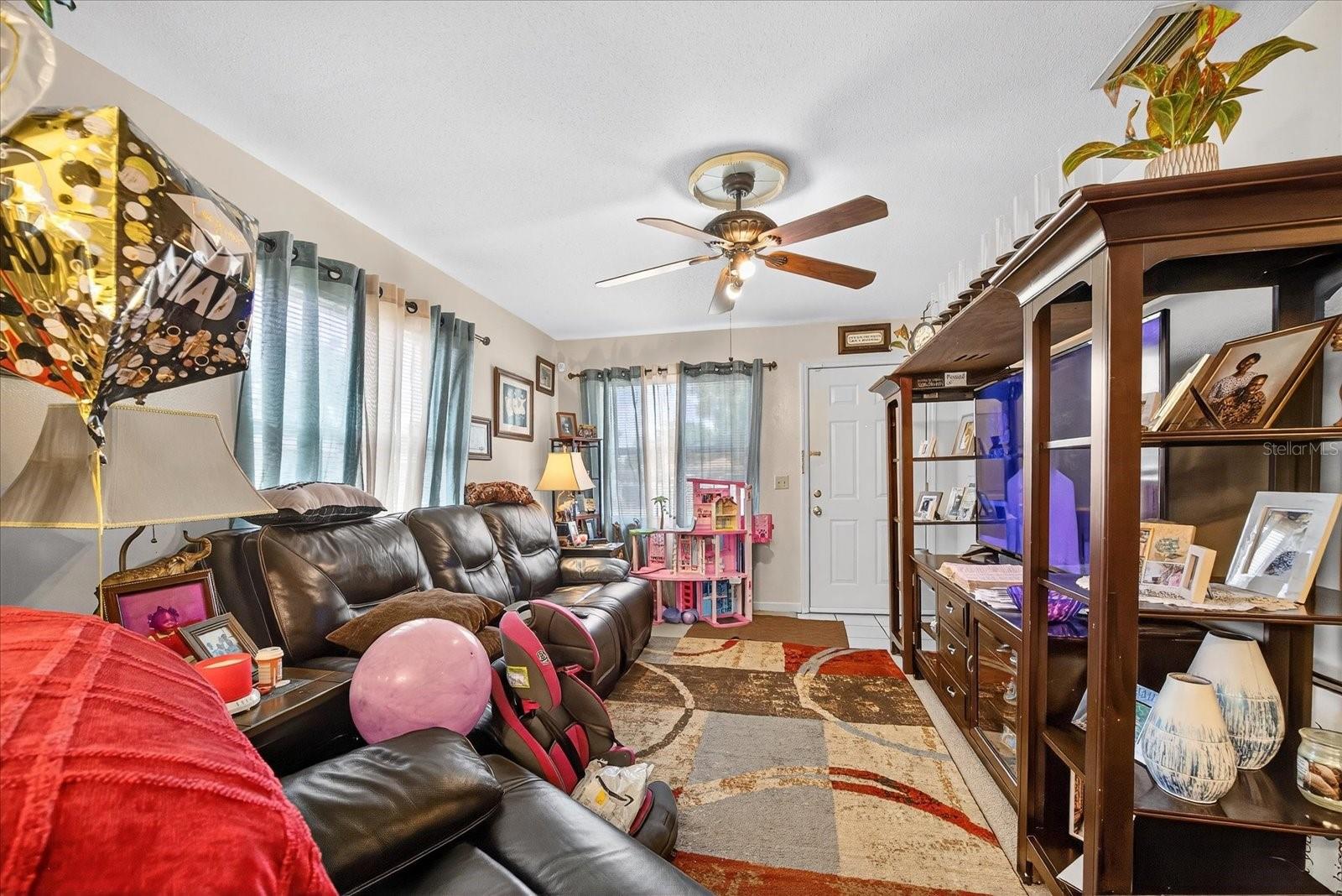 Listing photo id 35 for 405 Big Cedar Way