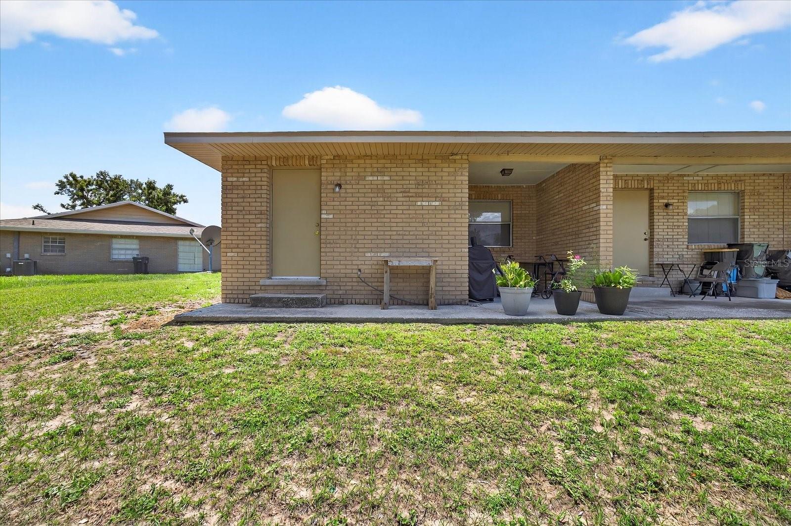 Listing photo id 43 for 405 Big Cedar Way