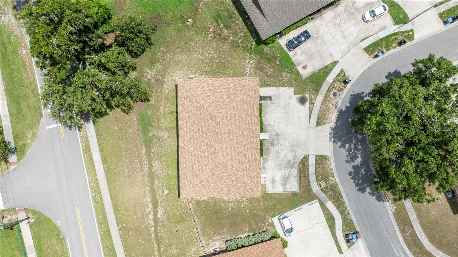 Listing photo id 46 for 405 Big Cedar Way