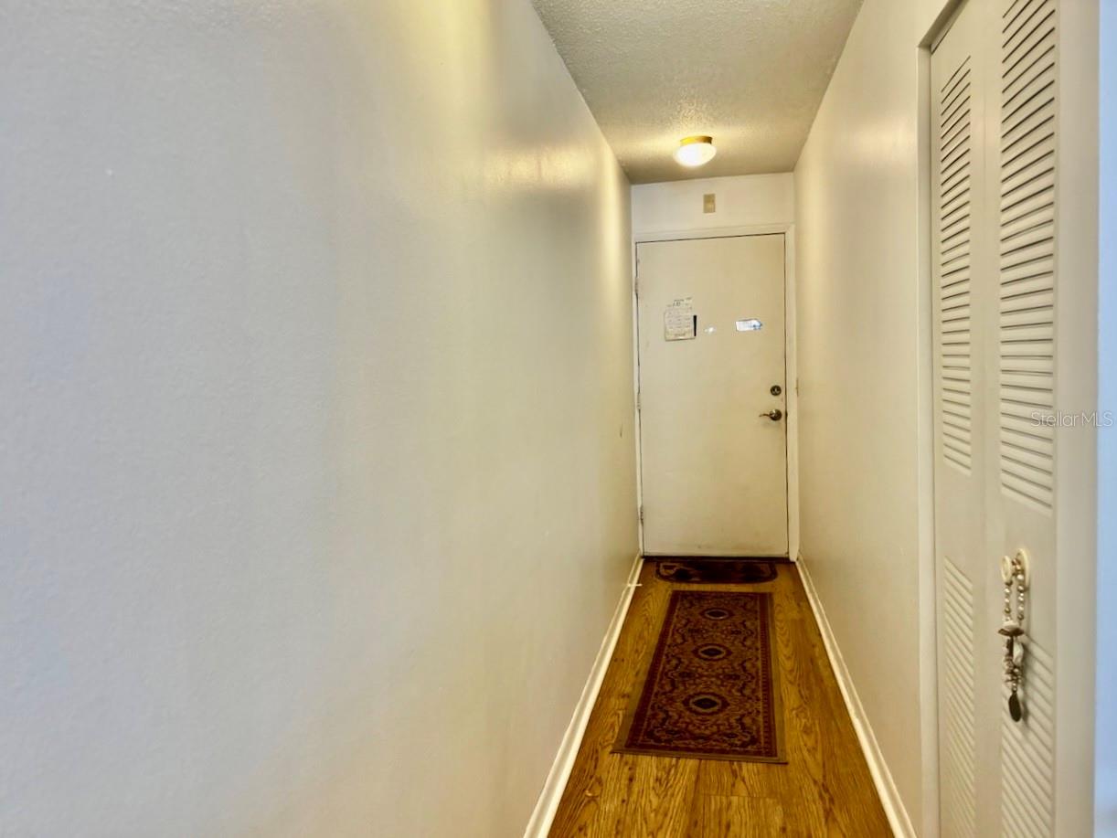 Image 12 of 67 For 5623 80th Street N 406