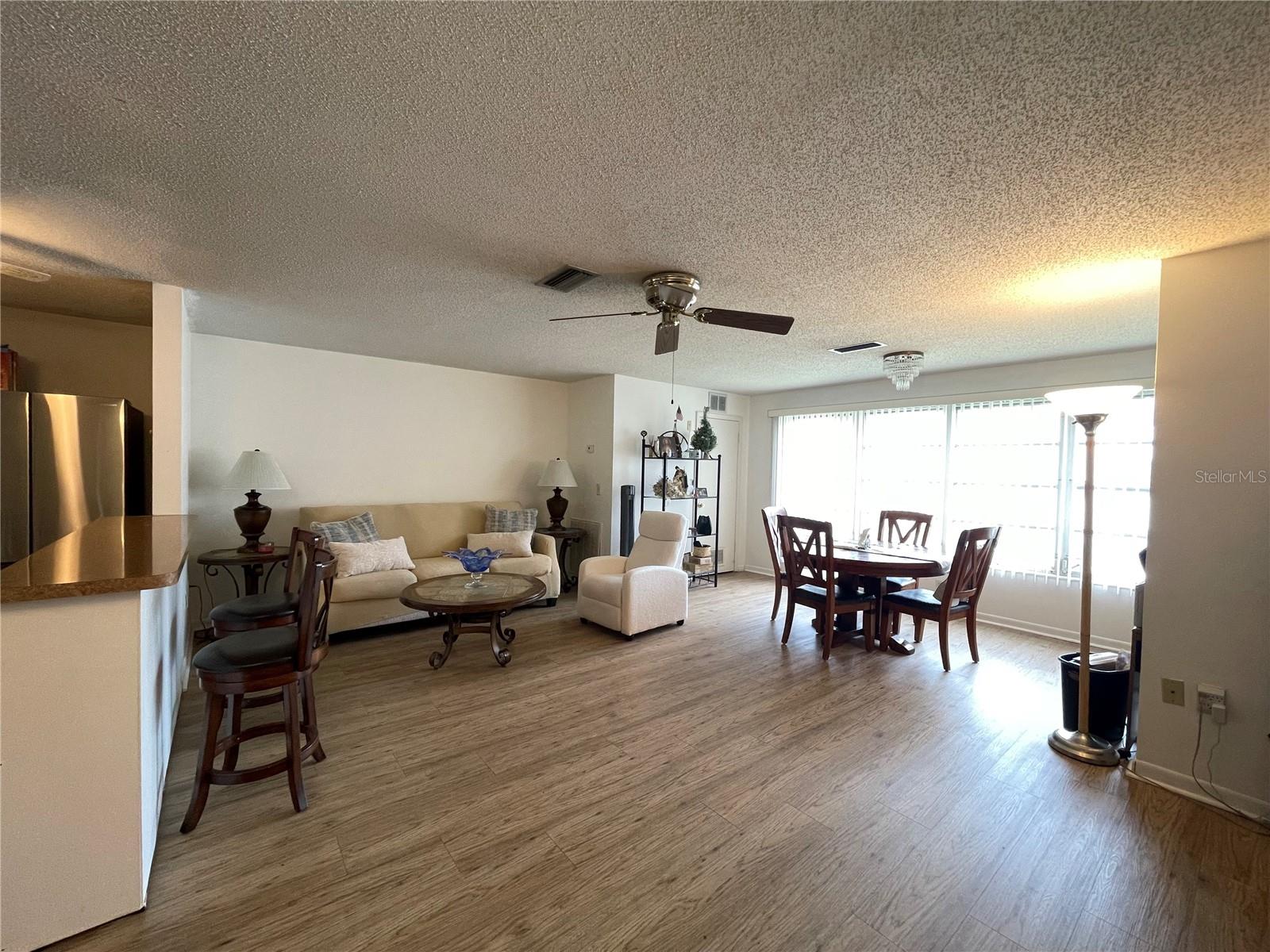 Image 15 of 67 For 5623 80th Street N 406