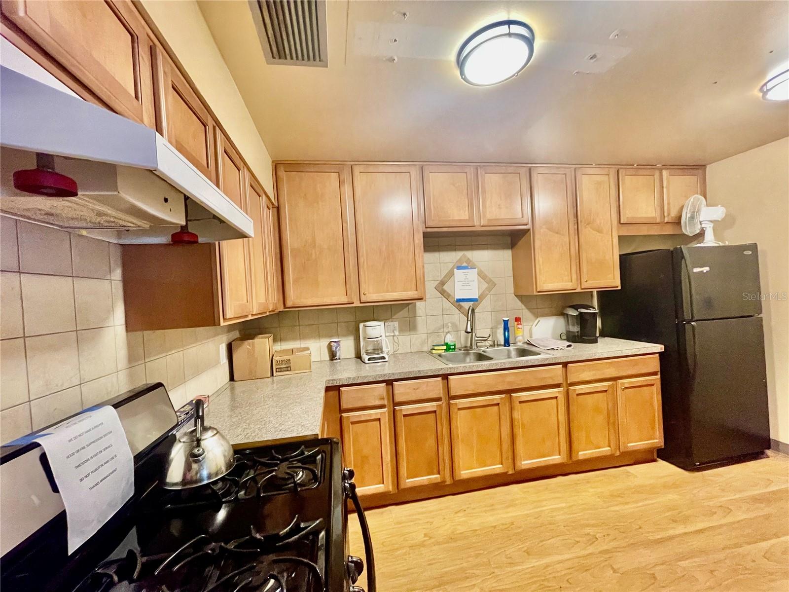 Image 60 of 67 For 5623 80th Street N 406