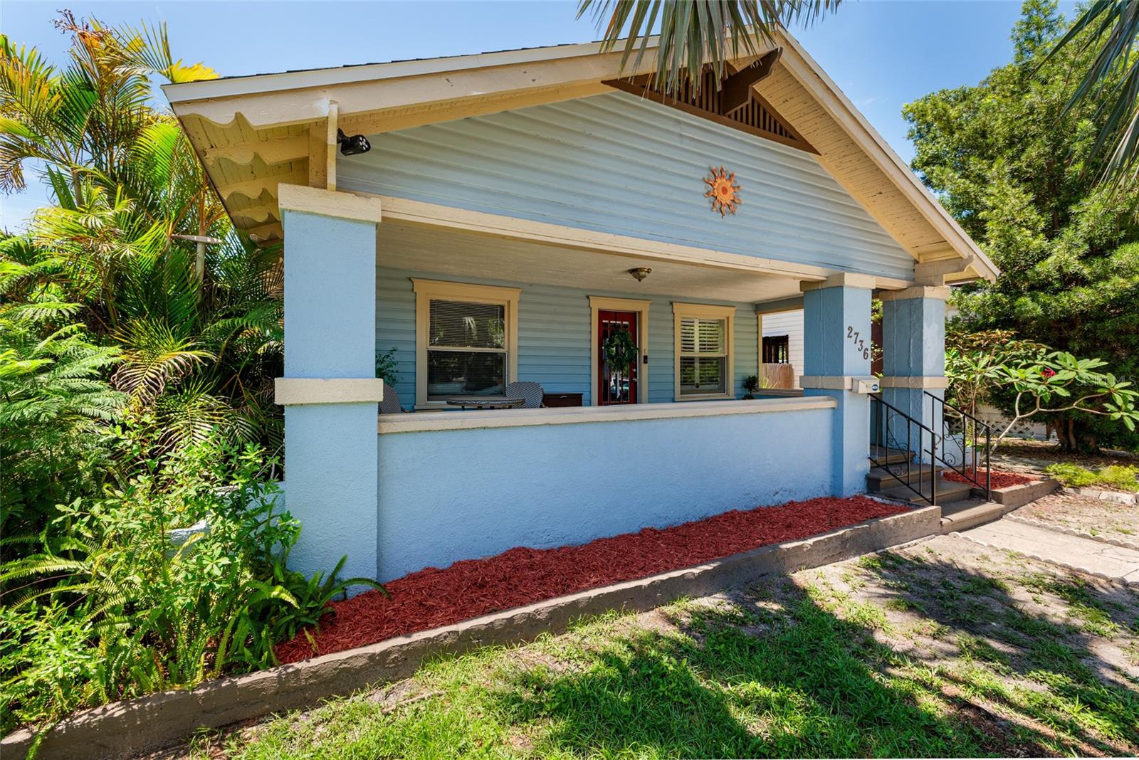 Details for 2736 4th Avenue N, ST PETERSBURG, FL 33713