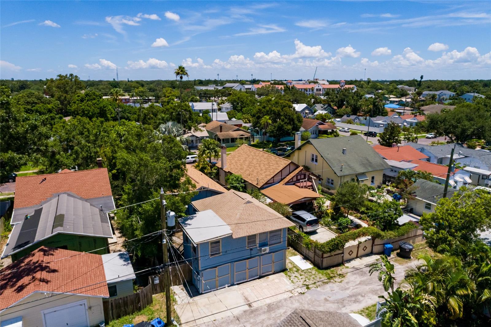Image 19 of 34 For 2736 4th Avenue N