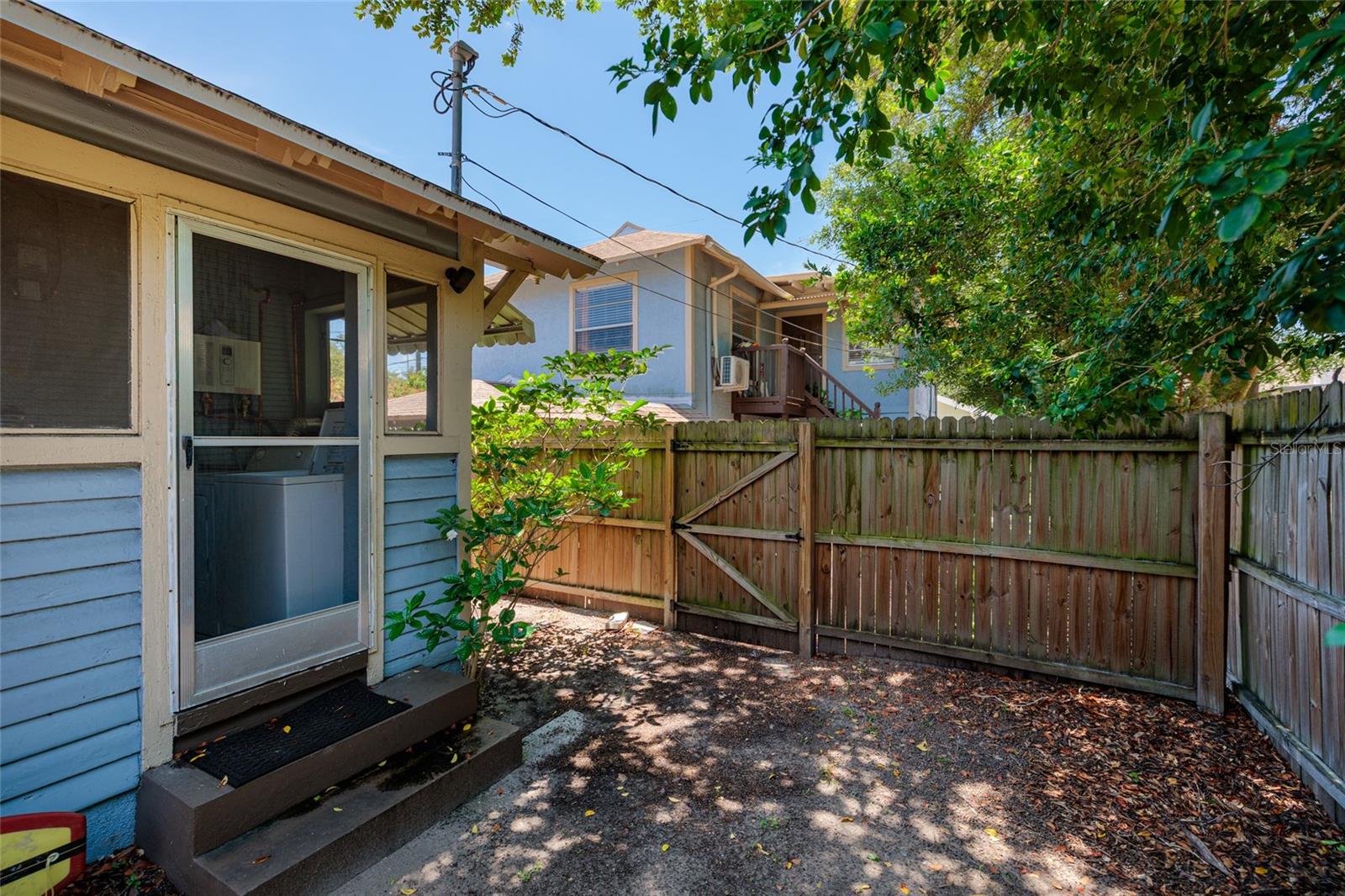 Image 4 of 34 For 2736 4th Avenue N