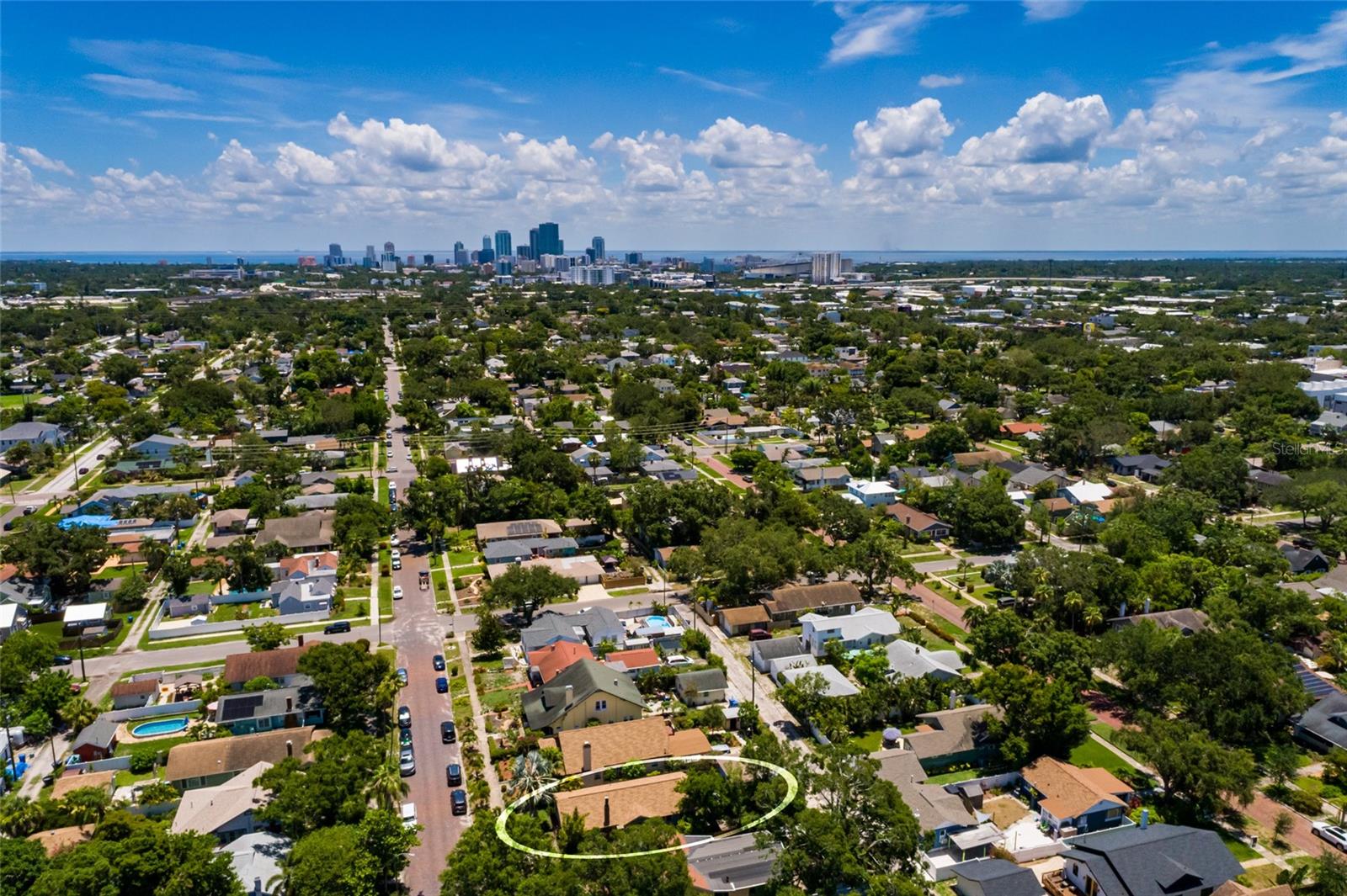 Image 9 of 34 For 2736 4th Avenue N