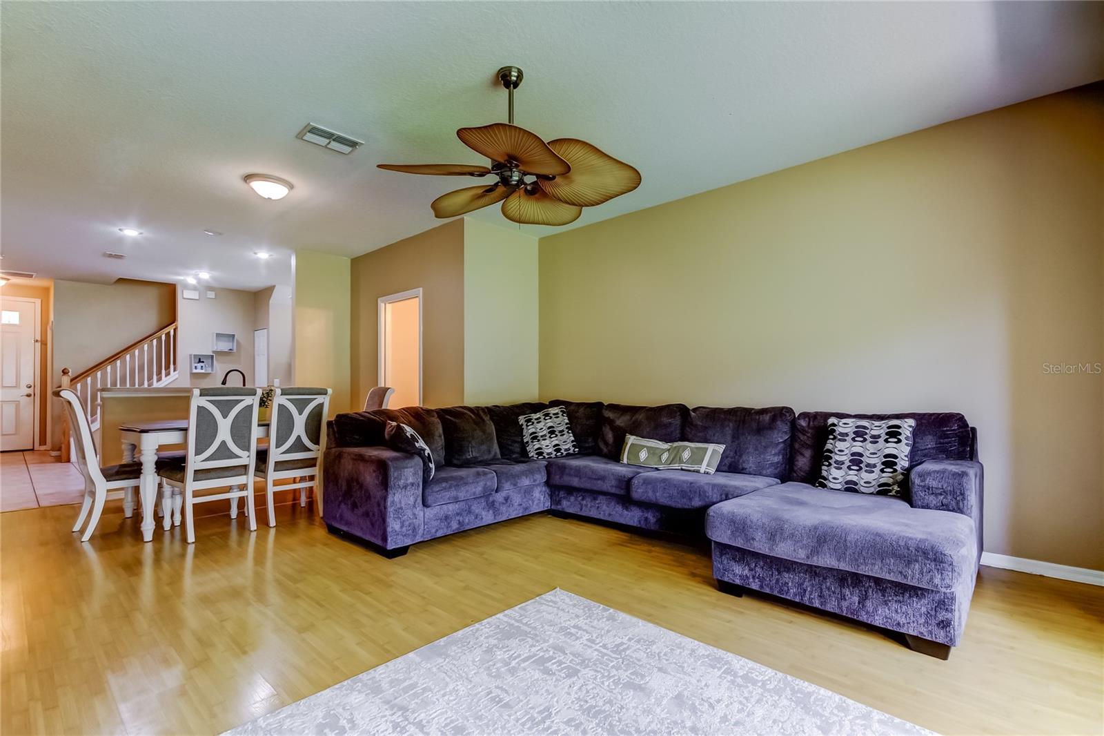 Image 16 of 40 For 6407 Spring Oak Court