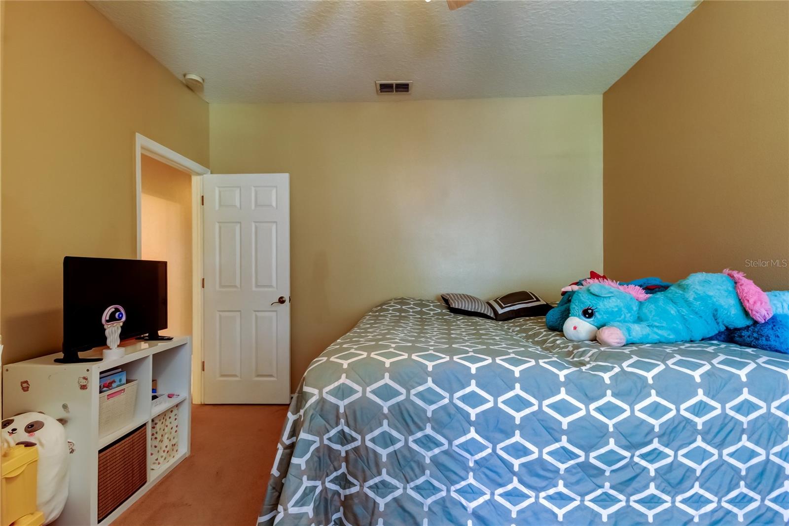 Image 19 of 40 For 6407 Spring Oak Court
