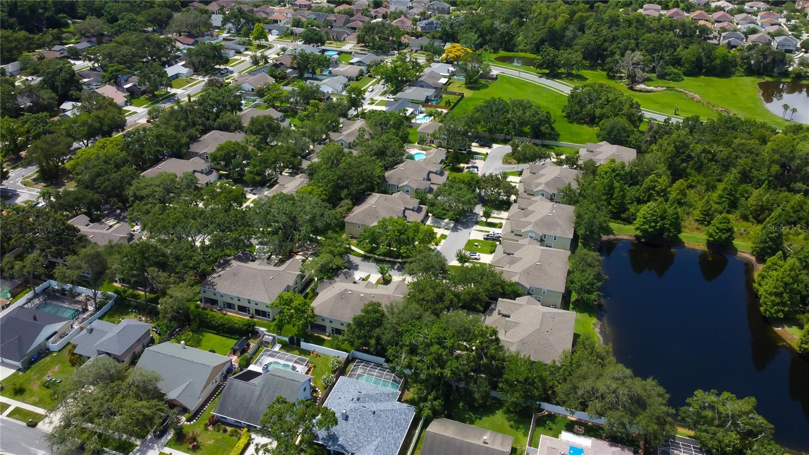Image 37 of 40 For 6407 Spring Oak Court