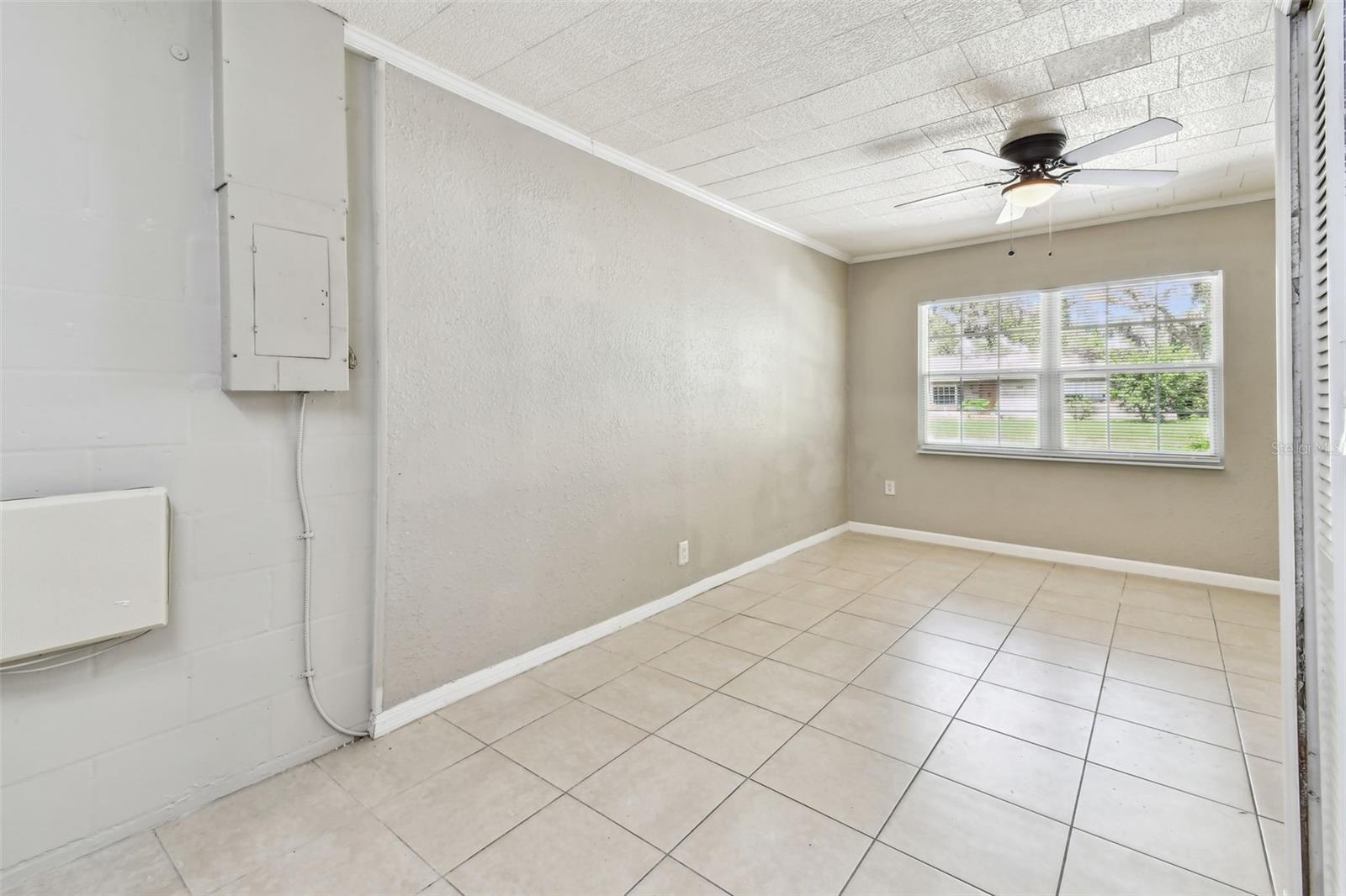 Listing photo id 38 for 1320 Oak Valley Drive
