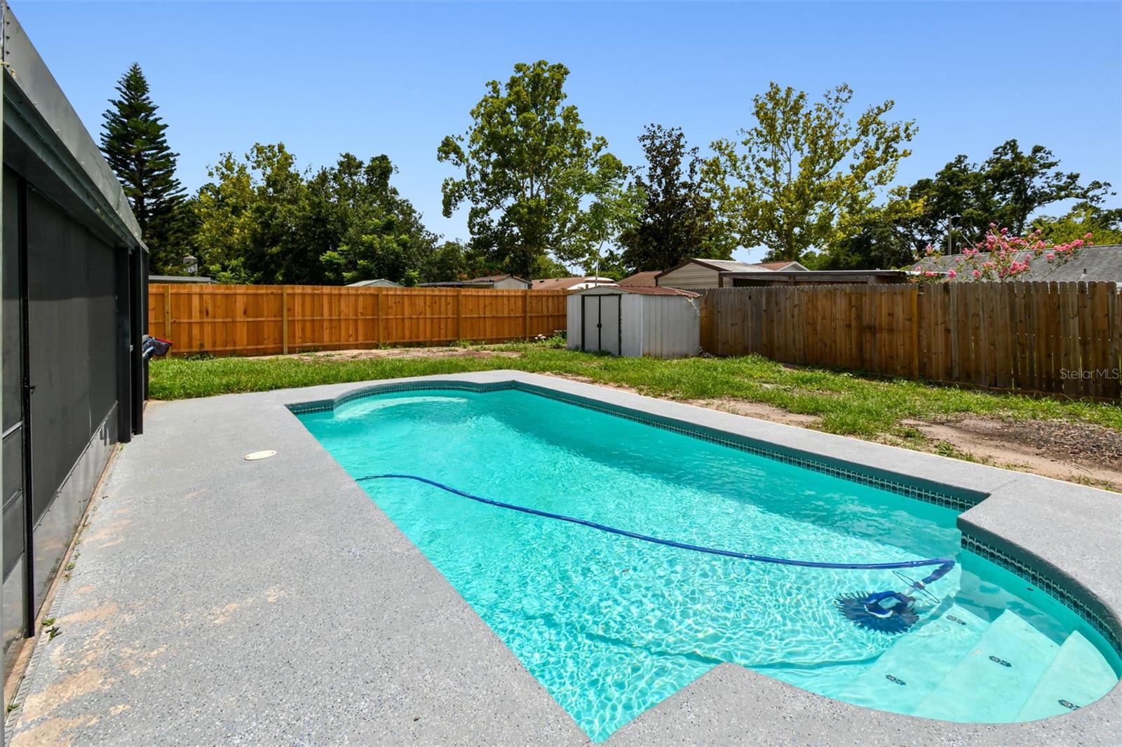 Listing photo id 44 for 1320 Oak Valley Drive