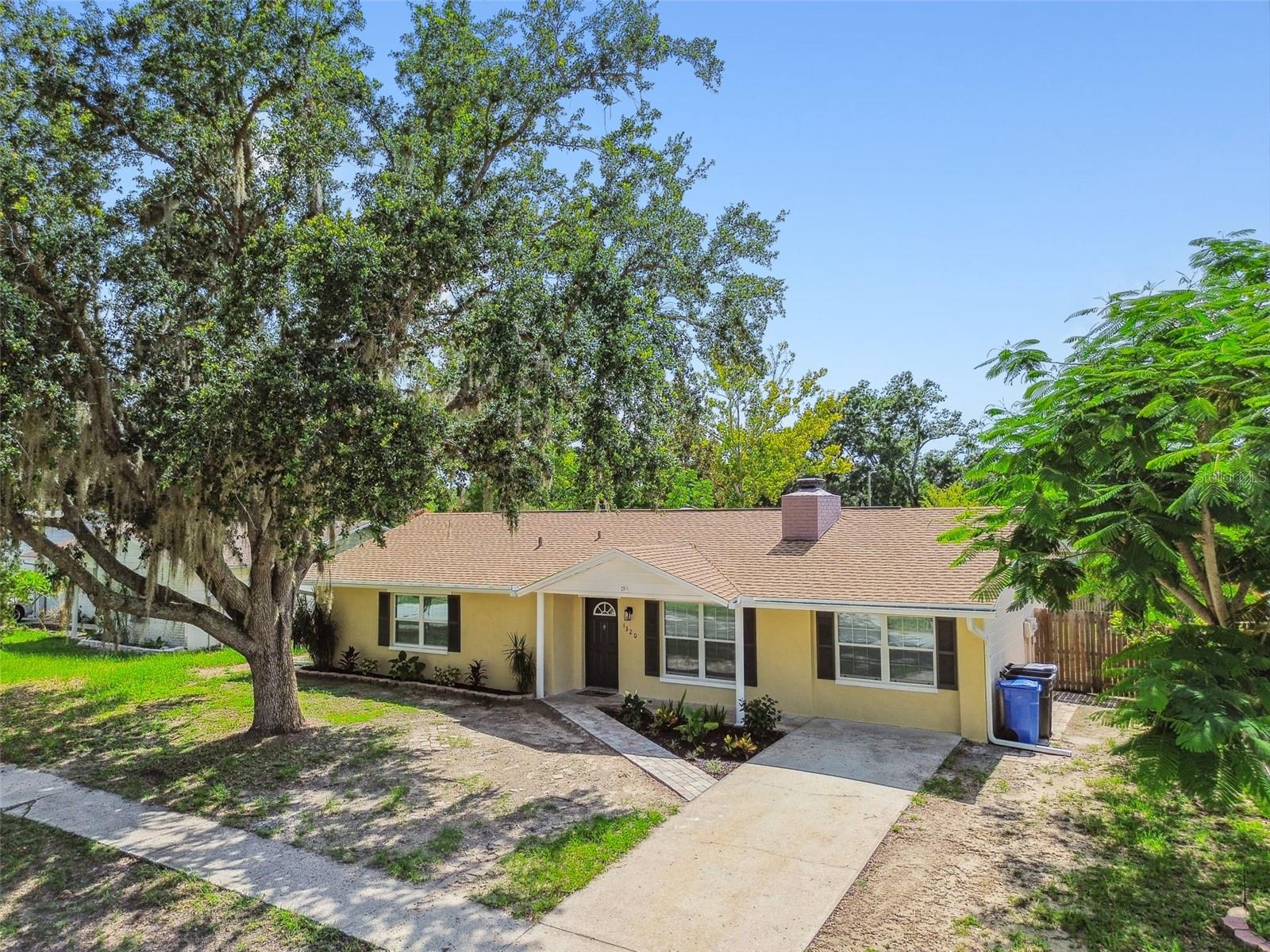 Listing photo id 51 for 1320 Oak Valley Drive