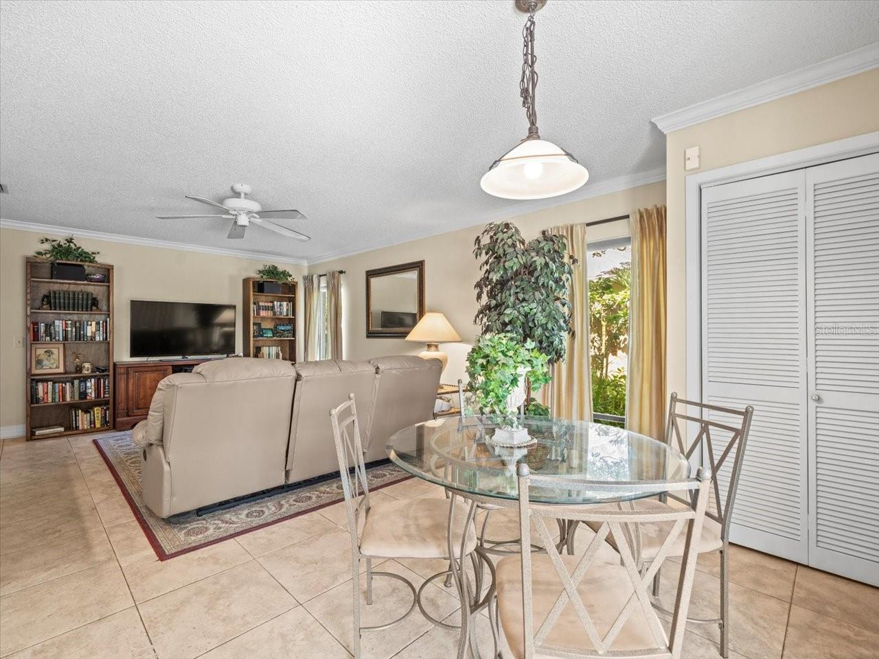 Image 19 of 47 For 4209 Winding Willow Drive