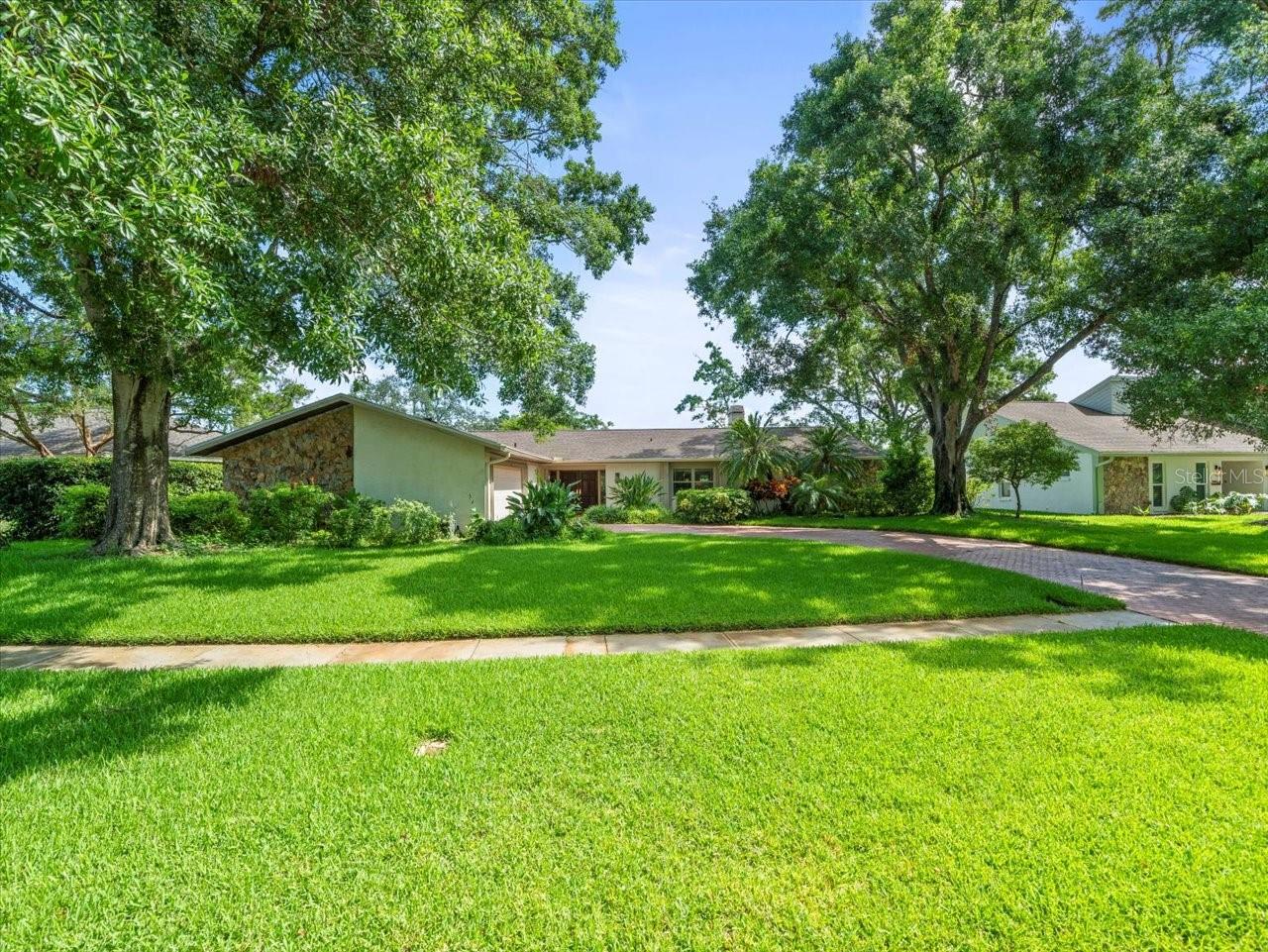 Image 29 of 47 For 4209 Winding Willow Drive