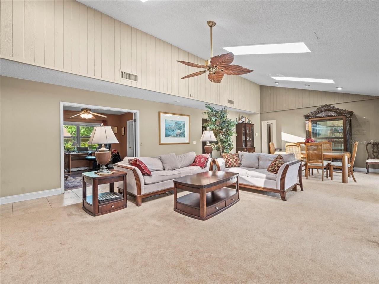 Image 9 of 47 For 4209 Winding Willow Drive