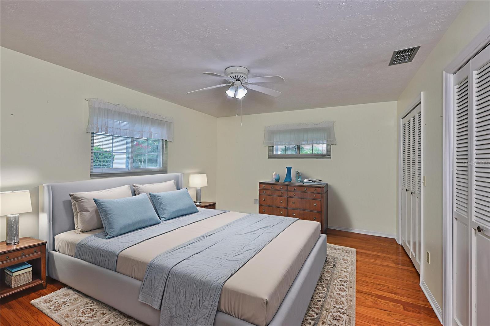 Image 22 of 48 For 608 Fort Duquesna Drive