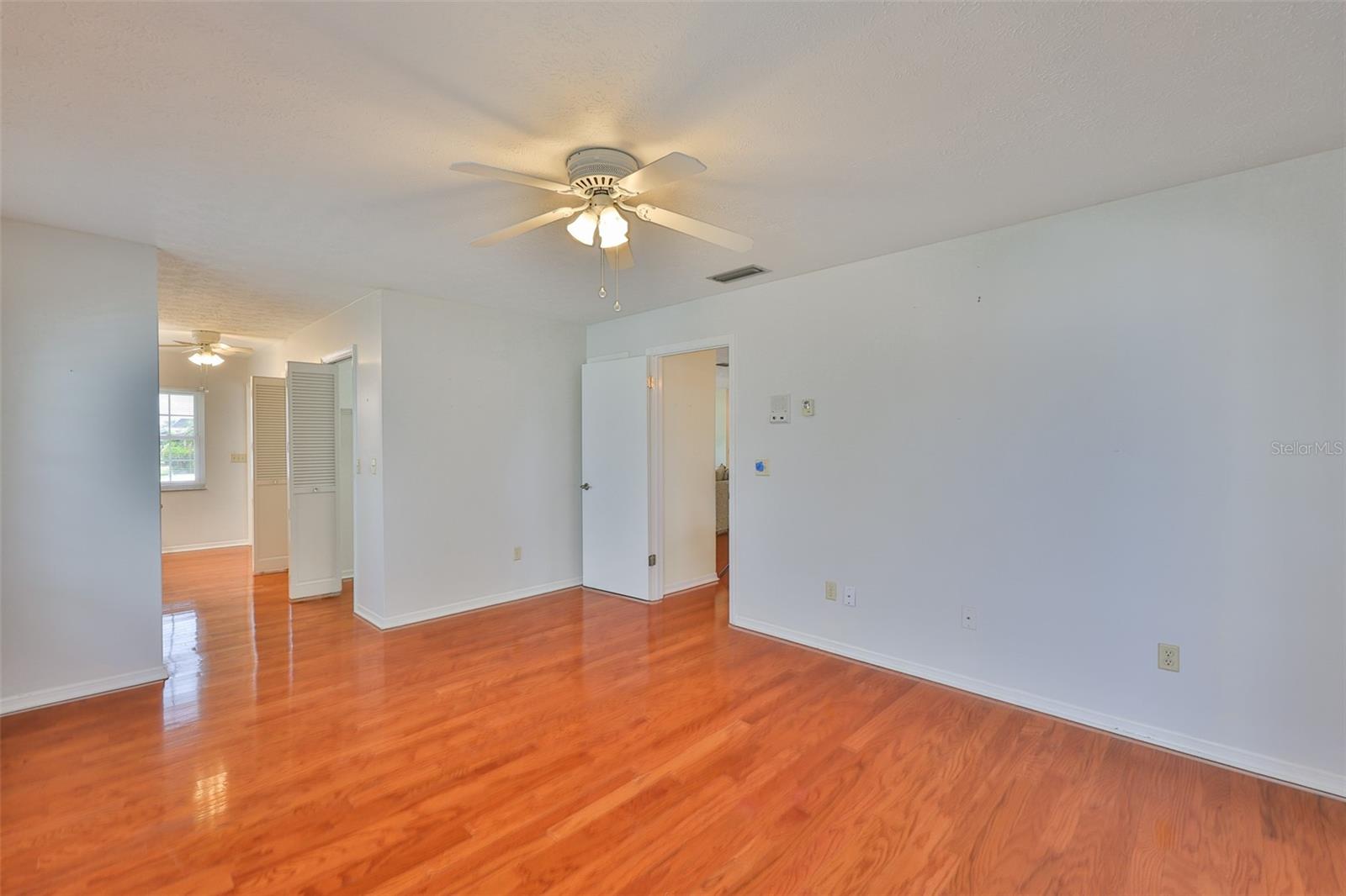 Image 32 of 48 For 608 Fort Duquesna Drive