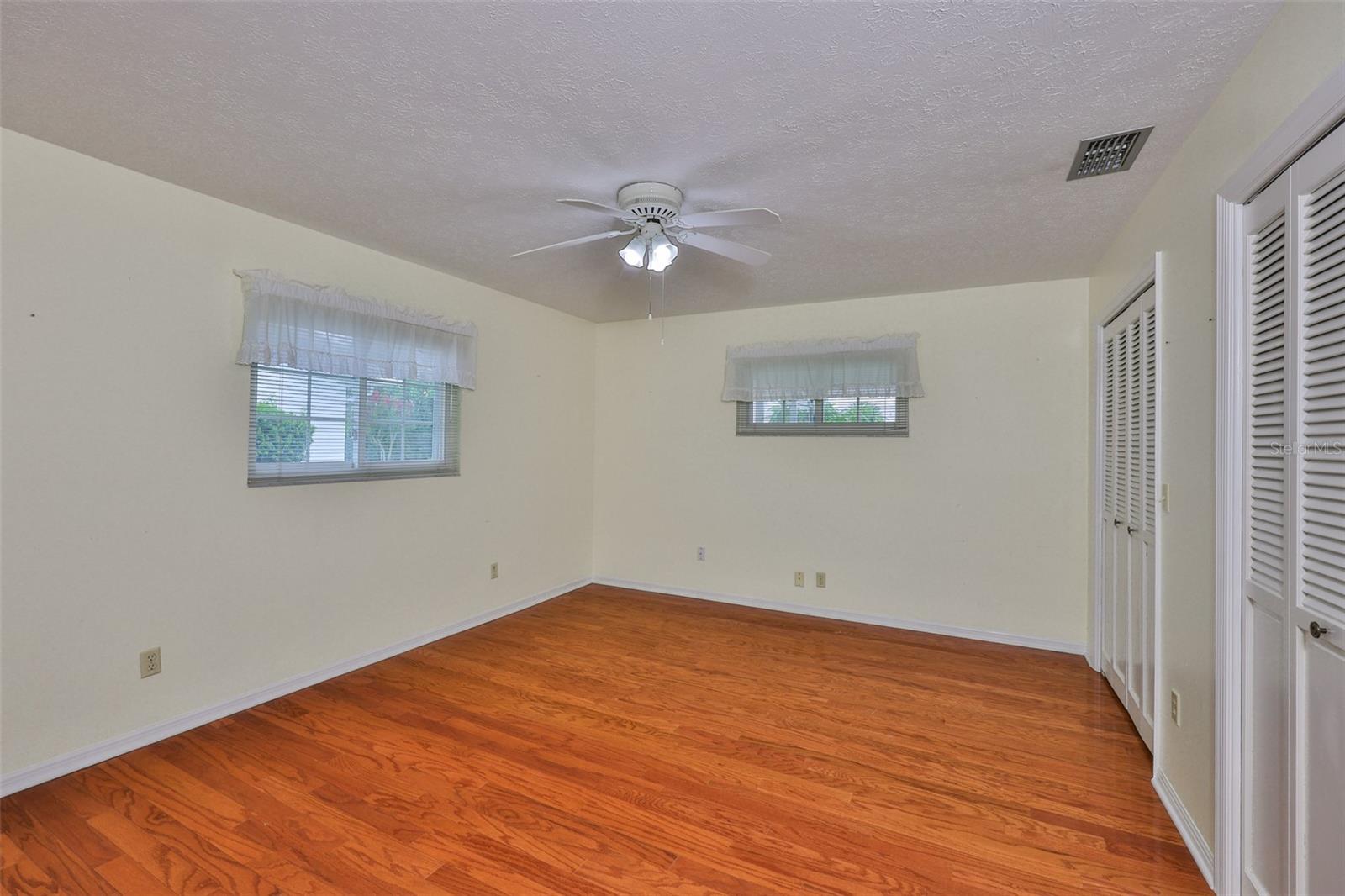 Image 33 of 48 For 608 Fort Duquesna Drive